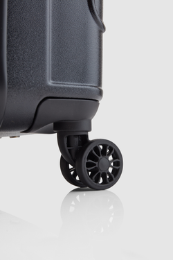 Insignia 2.0 67cm Suitcase