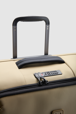 Soft Stripe 2.0 81cm Suitcase
