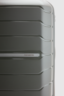 Oc2lite Check-In 81cm Suitcase