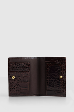 Quincy Croc Pssport Holder