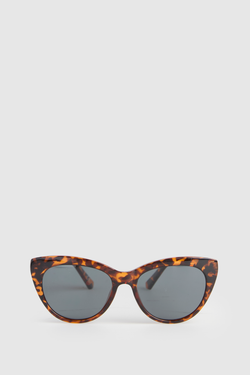 Classic Cat Eye Sunglasses